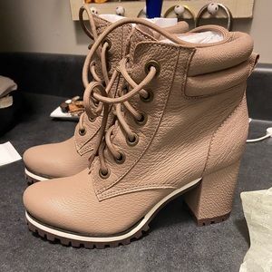 Kelsi Dagger Booties